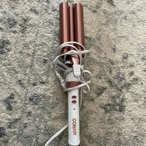Conair Triple Barrel Waver Curling Iron